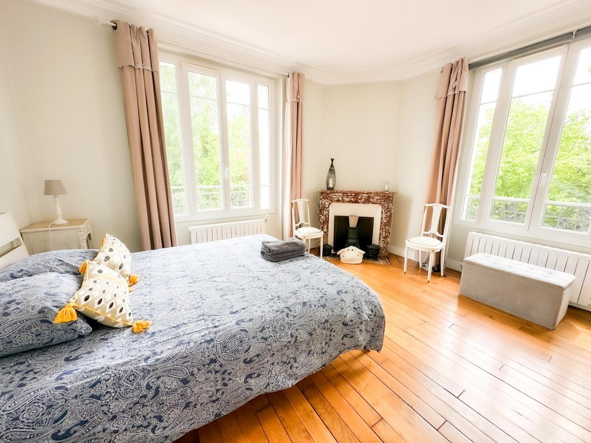 Superbe Appartement Proche Disney Quincy-Voisins Екстериор снимка